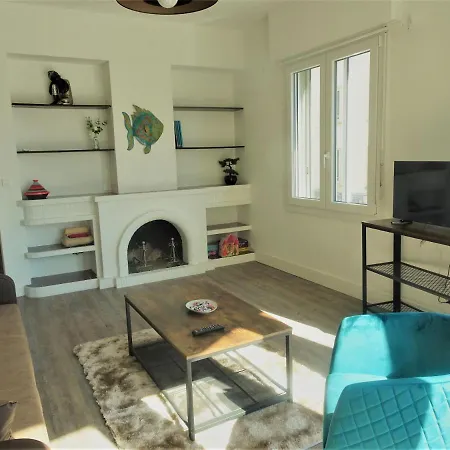 Triangle D Or Plage-garetgv-mairie Apartment *